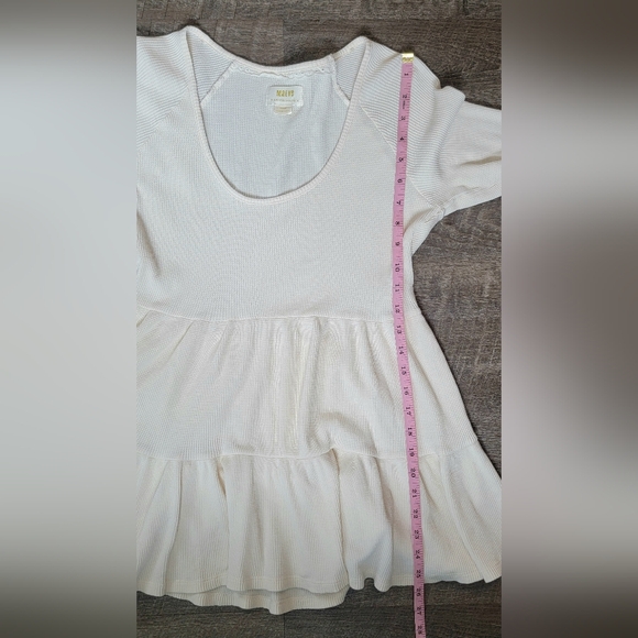 Anthropologie Maeve Samina Babydoll Tiered Thermal Top Womens M Cream Waffle Kni - Picture 10 of 10